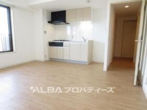 https://image.rentersnet.jp/0a736480-6ed5-470f-95e1-b0a31eb068ce_property_picture_3220_large.jpg