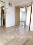 https://image.rentersnet.jp/0c8e54ea-f768-431e-b9d2-f70a1f28b088_property_picture_3220_large.jpg