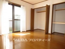 https://image.rentersnet.jp/17f02c2f-bb27-4da6-acb6-98e03300891b_property_picture_3220_large.jpg