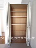 https://image.rentersnet.jp/2ce01c54-3d7d-4973-9f30-362df13d4eae_property_picture_3220_large.jpg