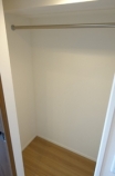 https://image.rentersnet.jp/2ef078fb-e16d-41e1-914d-c3fb48dafff3_property_picture_3220_large.jpg
