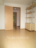 https://image.rentersnet.jp/37093a18-f85a-4bfe-87f1-916798497d47_property_picture_3220_large.jpg