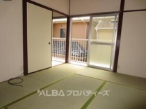 https://image.rentersnet.jp/550d3db5-5116-4883-9e96-0e78cb898daf_property_picture_3220_large.jpg