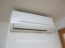 https://image.rentersnet.jp/60eeaeff-6b8b-40d2-96cc-b9eb2bcecc7e_property_picture_3220_large.jpg