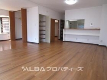 https://image.rentersnet.jp/64a321ad-da09-4018-8e65-78522e732bfd_property_picture_3220_large.jpg