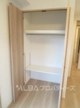 https://image.rentersnet.jp/6a703a28-7771-415a-8cb9-e456191e32c3_property_picture_3220_large.jpg