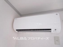 https://image.rentersnet.jp/7733cc8a-6ea7-45e3-8629-2c92e3a6c257_property_picture_3220_large.jpg