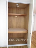 https://image.rentersnet.jp/9477fa7a-d787-4872-bc8e-4630091d2db7_property_picture_3220_large.jpg