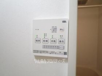 https://image.rentersnet.jp/abb5f157-9c35-4fa0-bcd4-e3ccd51f4f4a_property_picture_3220_large.jpg