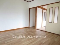 https://image.rentersnet.jp/aff46eb2-9ba8-4b10-bf42-78c524fac7ae_property_picture_3220_large.jpg
