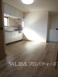 https://image.rentersnet.jp/b22ed52d-35f7-4cbd-a617-d7a00d6d3362_property_picture_3220_large.jpg