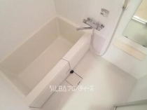 https://image.rentersnet.jp/bf79e907-a8ba-45ca-aac6-88cbc759e622_property_picture_3220_large.jpg