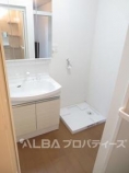 https://image.rentersnet.jp/c4e2f3c7-3e08-4ec9-8870-be323bd485c4_property_picture_3220_large.jpg