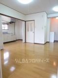 https://image.rentersnet.jp/cca9e109-f313-4ea7-8f9f-8925fc808a72_property_picture_3220_large.jpg