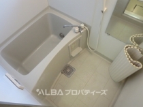 https://image.rentersnet.jp/cdf5e1a4-e232-45ee-a712-0e1cee76ace4_property_picture_3220_large.jpg