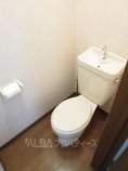 https://image.rentersnet.jp/cea1bc7e-0382-41af-9aa4-1390254c4080_property_picture_3220_large.jpg