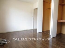 https://image.rentersnet.jp/e1a385f2-53e2-4388-9120-dcc4df0bd39e_property_picture_3220_large.jpg