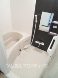 https://image.rentersnet.jp/e3e9a32f-ada3-45af-90dc-a15901561b0a_property_picture_3220_large.jpg