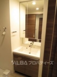https://image.rentersnet.jp/e8d8aa61-d04e-4e6c-88e8-934f806ae782_property_picture_3220_large.jpg