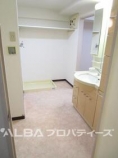 https://image.rentersnet.jp/ec96b9be-ca65-4b67-b041-b4c4c5501708_property_picture_3220_large.jpg