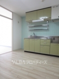 https://image.rentersnet.jp/efd4657d-3a89-4204-abe1-490c13906bef_property_picture_3220_large.jpg