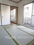 https://image.rentersnet.jp/f3222067-bd62-46b5-9f34-6fdab93ec199_property_picture_3220_large.jpg